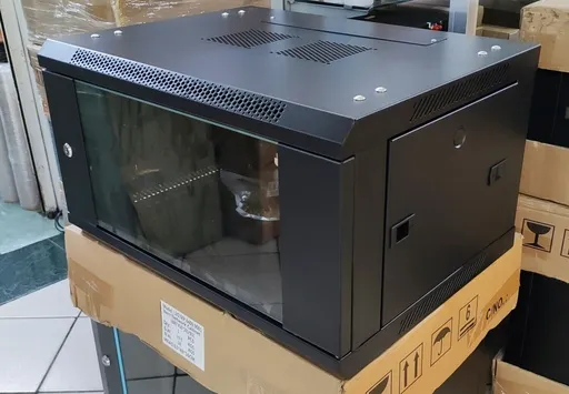 [DC03] [DC03] V1-9U/1.5Ft (600*450) Data Cabinet